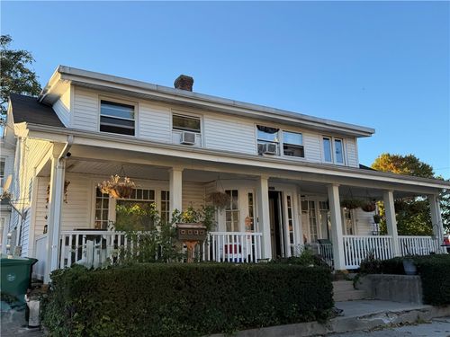 163 Greene St, Woonsocket, RI, 02895-4530 | Card Image