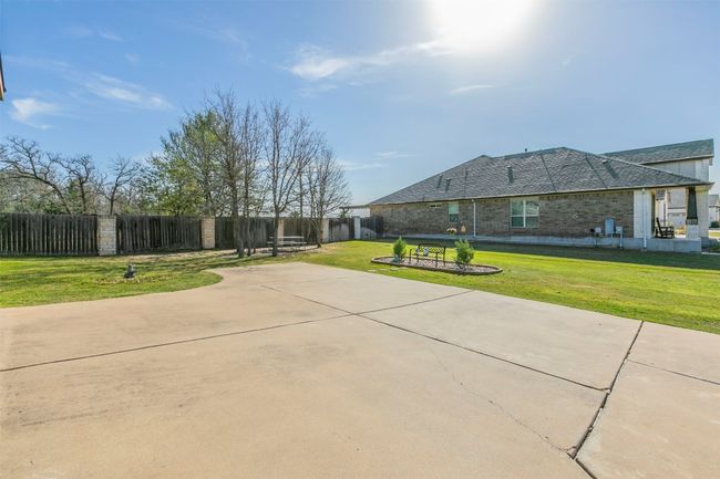 254 Chisholm Trl, House other with 3 bedrooms, 2 bathrooms and 2 parking in Bastrop TX | Image 27