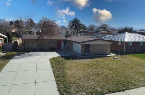 5850 S 2200 W, Roy, UT, 84067-1504 | Card Image