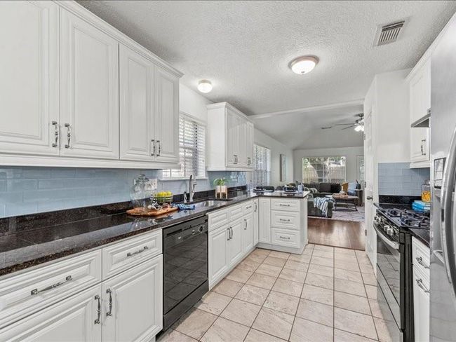 16307 Indian Cypress Dr, House other with 3 bedrooms, 2 bathrooms and 2 parking in Cypress TX | Image 12