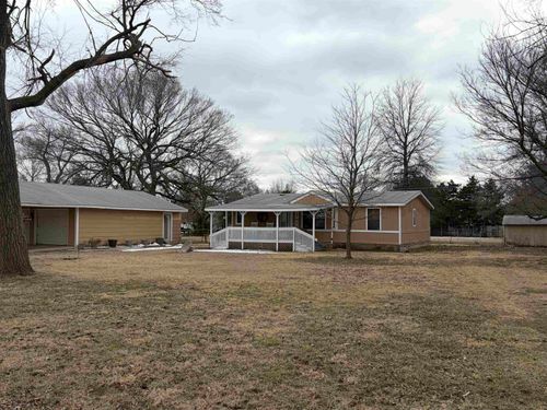 2685 Se 13th Ter, El Dorado, KS, 67042-8816 | Card Image