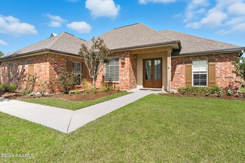 11426 Twin Oaks Cir, Maurice, LA, 70555-3656 | Card Image