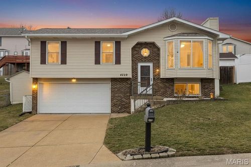 4229 Sunny Glen Ct, Arnold, MO, 63010-4843 | Card Image