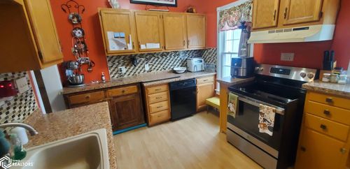 303 Ely St, Woodbine, IA, 51579-1201 | Card Image
