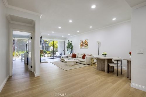 g-2526 Macarthur Blvd, Santa Ana, CA, 92704 | Card Image