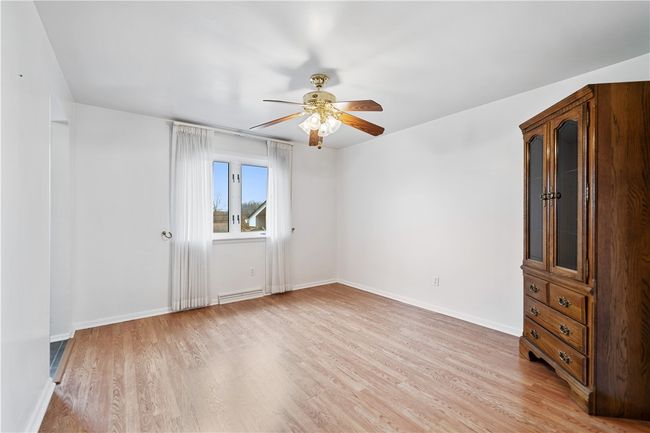 Formal Dining Room | Image 13