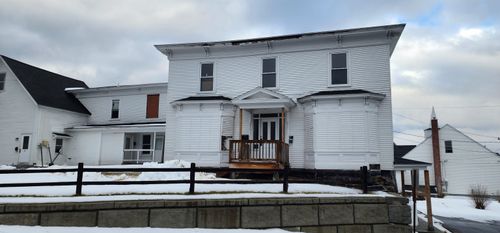 6 Highland St, Whitefield, NH, 03598-3030 | Card Image