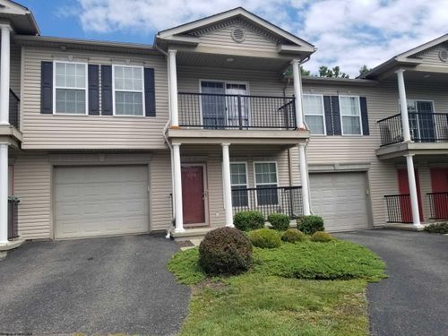 136 Barrington Ct, Bridgeport, WV, 26330-9275 | Card Image
