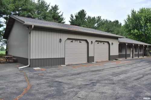 6899 Riverview Rd, Thomson, IL, 61285-7599 | Card Image