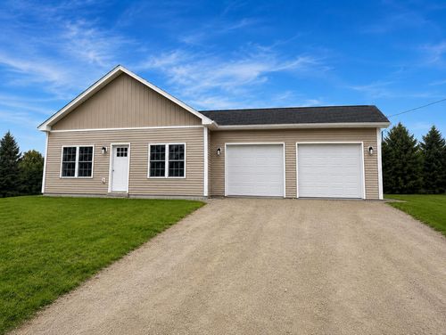 28 Jennifer Avenue, Greene, ME, 04236 | Card Image