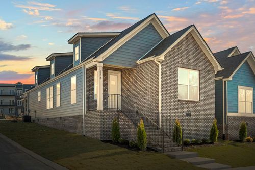 586 Centre St, Pleasant View, TN, 37146 | Card Image