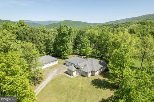2509 Harman Hills Rd, SENECA ROCKS, WV, 26884-8529 | Card Image