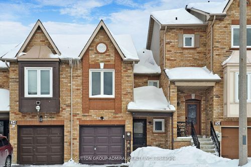 32 Kelso Cres, Maple, ON, L6A2C7 | Card Image
