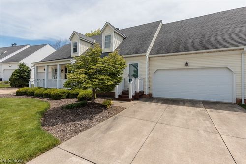 5111 Rockport Cv, Stow, OH, 44224-1570 | Card Image
