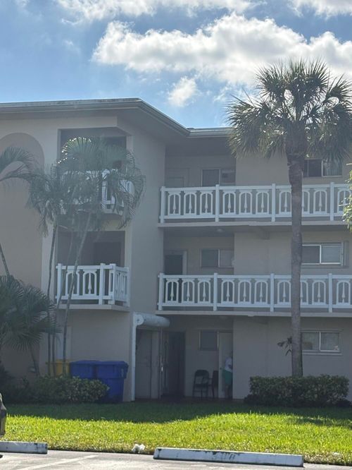 107-2606 Garden Drive S, Lake Worth Beach, FL, 33461 | Card Image