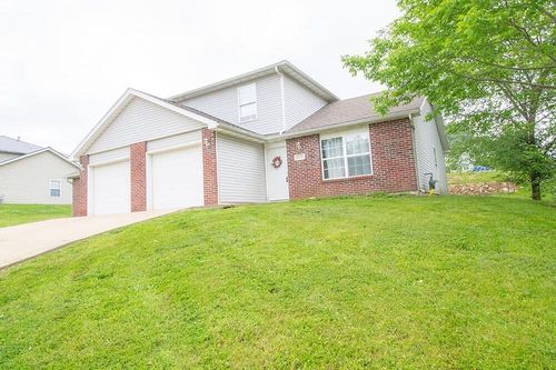 1330 Godas Dr, COLUMBIA, MO, 65202-5419 | Card Image