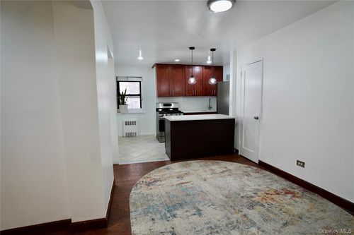 apt-3w-102 67th Rd, Forest Hills, NY, 11375-2646 | Card Image
