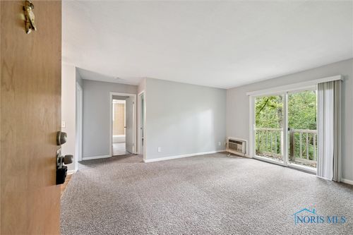 6-3348 Arlington Avenue, Toledo, OH, 43614 | Card Image