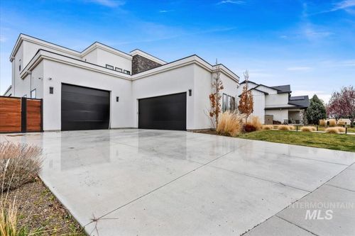 3492 E Heartleaf Dr, Boise, ID, 83716-5045 | Card Image