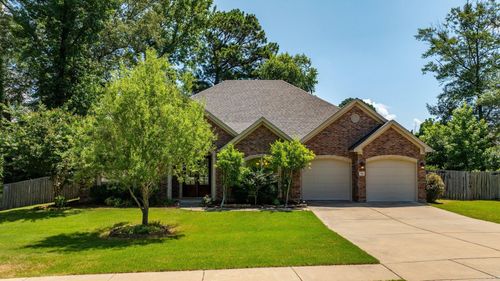 918 Hunter Lee Dr, Bryant, AR, 72022-8517 | Card Image