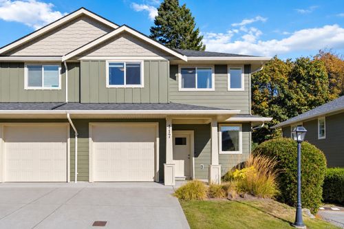 117-2117 Charters Rd, Sooke, BC, V9Z0Y9 | Card Image