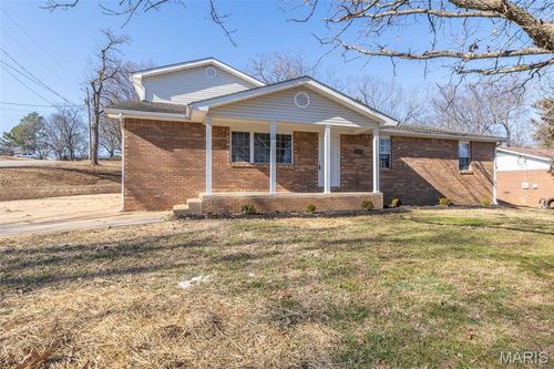 2601 Forest View St, Poplar Bluff, MO, 63901-2311 | Card Image
