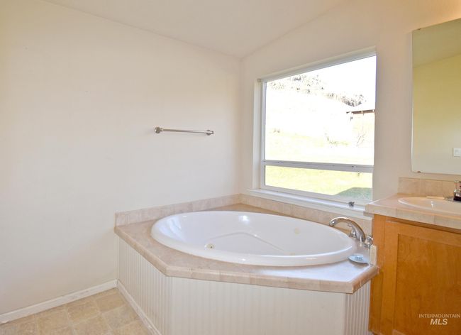 16186 Snake River Rd, House other with 3 bedrooms, 3 bathrooms and null parking in Asotin WA | Image 30