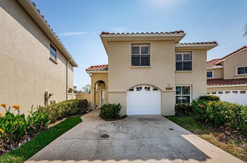6107 Mirada Cir, ST PETERSBURG, FL, 33715-2384 | Card Image