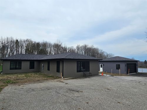 4401 Old State Rd, McKean, PA, 16426-2238 | Card Image