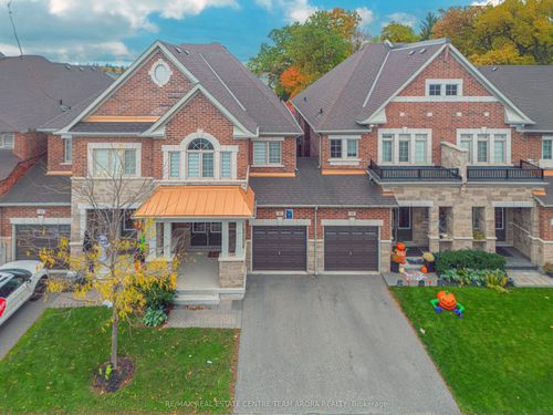 46 Oakmore Lane, Brampton, ON, L6Y6H5 | Card Image