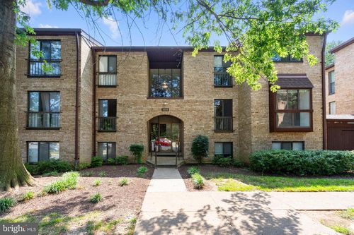 38-2065 Royal Fern Ct, RESTON, VA, 20191-2065 | Card Image