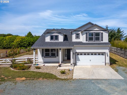 717 Seabird Dr Sw, Bandon, OR, 97411 | Card Image