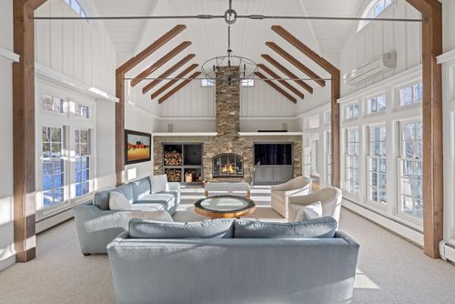 67 High Meadow Rd, Winhall, VT, 05340-8825 | Card Image