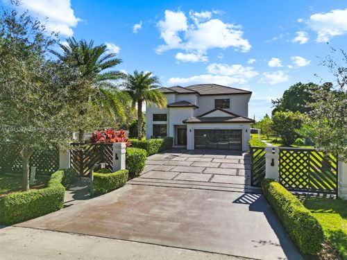 15402 Sw 274th St, Homestead, FL, 33032-8179 | Card Image