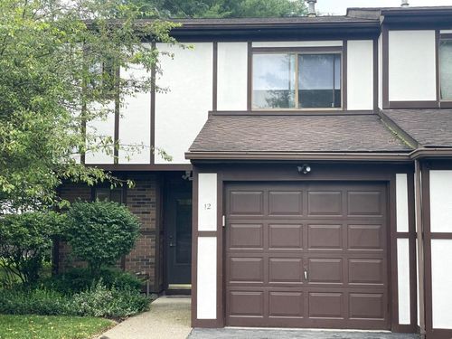 12 Sunstone Dr, Poughkeepsie, NY, 12603-1069 | Card Image