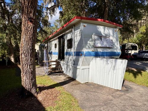 61-25153 Ne 143rd Street, SALT SPRINGS, FL, 32134 | Card Image