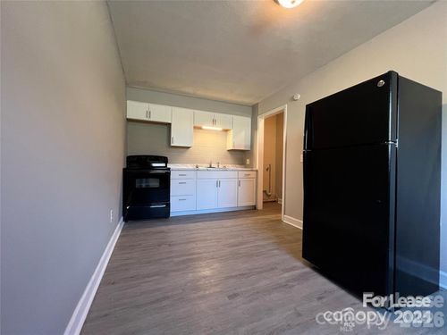 c-1632 W 5th Ave, Gastonia, NC, 28052-4150 | Card Image