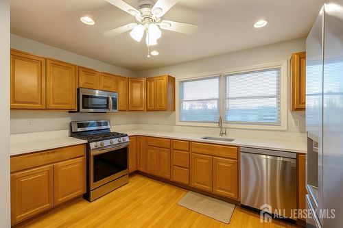 268 State Route 36, Port Monmouth, NJ, 07758-1321 | Card Image