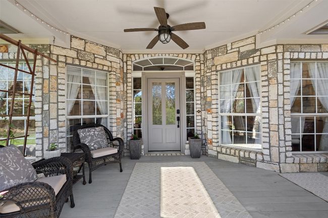 12303 Triple Creek Cir, House other with 4 bedrooms, 3 bathrooms and 6 parking in Dripping Springs TX | Image 5