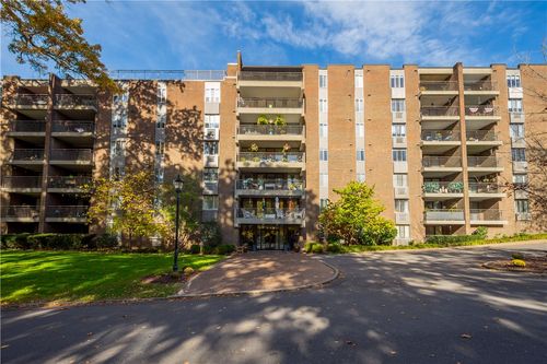 apt-101-201 Grant St, Sewickley, PA, 15143-1337 | Card Image