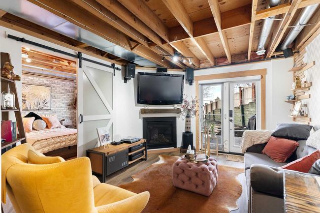 33 - 448 Strathcona Dr Sw, Townhouse with 3 bedrooms, 4 bathrooms and 4 parking in Calgary AB | Image 30