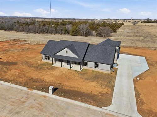 5918 E Bison Ln, Stillwater, OK, 74075 | Card Image