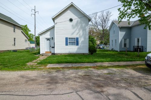 716 Herman St, Marion, OH, 43302-4722 | Card Image