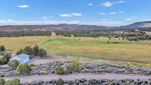 713 W Eagle View Rnch, Teasdale, UT, 84773-7926 | Card Image