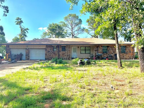 960374 S Highway 102, Wellston, OK, 74881-8366 | Card Image