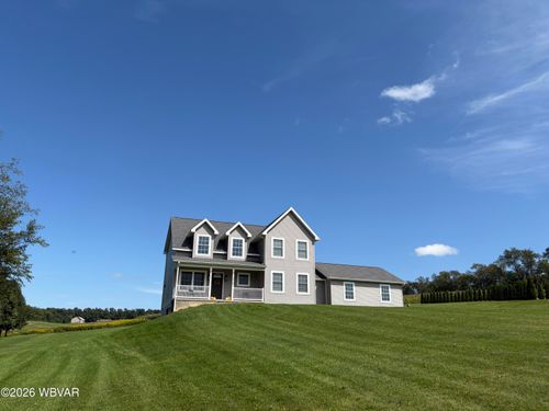 285 Gearhart Rd, Watsontown, PA, 17777-8812 | Card Image