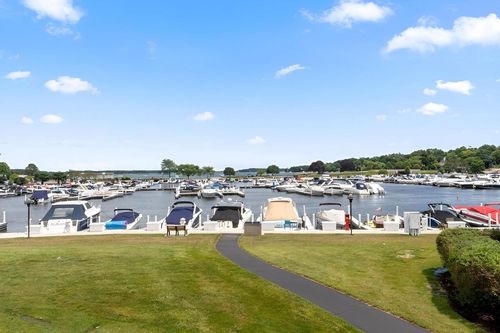 c-12 Abbey Villa Circle, Fontana, WI, 53125 | Card Image