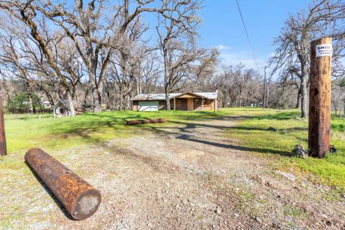 10121 Valley Dr, Rough and Ready, CA, 95975-9787 | Card Image
