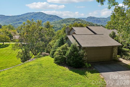 15 Stony Rdg, Asheville, NC, 28804-1858 | Card Image