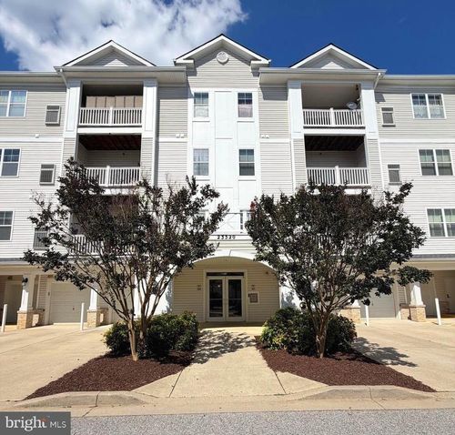 306-23520 F D R Blvd, CALIFORNIA, MD, 20619-7040 | Card Image